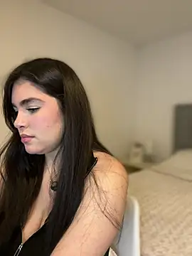 Isabella LaRue online show from March 2026 11:05:02 PM