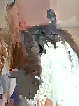 MayaGlow online show from November 2025 05:45:01 AM