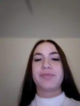 MayaGlow online show from November 2025 06:35:02 AM