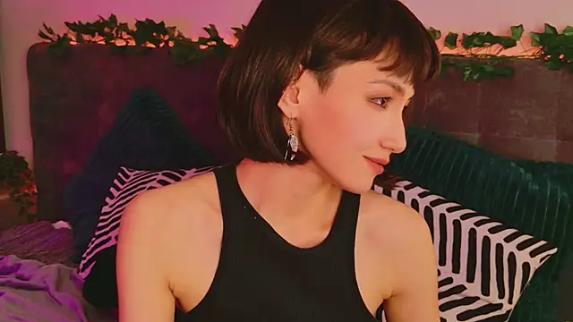 GentleMusee online show from June 2026 02:33:02 PM