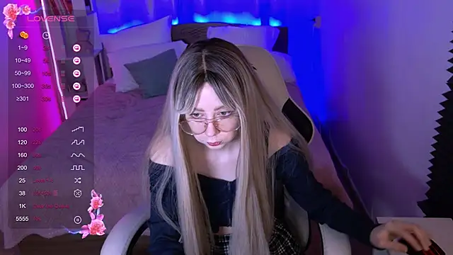 sofiisun online show from November 2025 09:02:01 AM