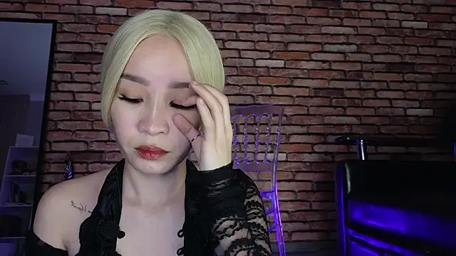 saya li1 online show from October 2025 11:47:01 PM