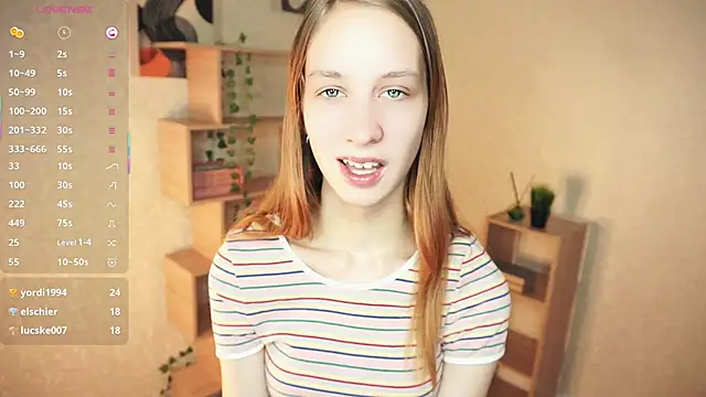 Snapshot of IveyColley chatting on November 2025 07:35:01 AM IveyColley online show from November 2025 07:35:01 AM