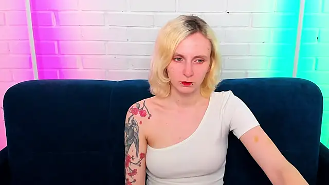 LikiLips online show from April 2026 08:38:02 AM