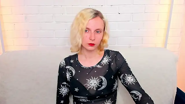LikiLips online show from May 2026 12:59:02 AM