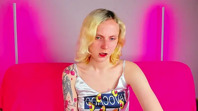 LikiLips online show from May 2026 01:03:01 AM