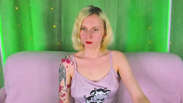LikiLips online show from April 2026 08:27:01 AM