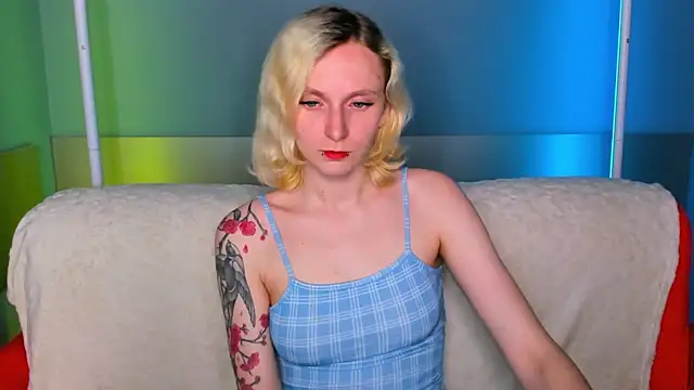 LikiLips online show from June 2026 01:10:01 AM