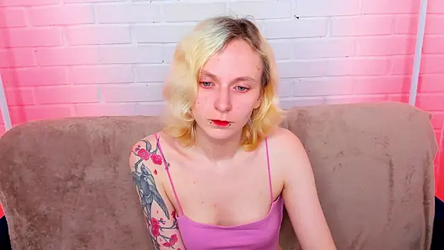 LikiLips online show from May 2026 12:59:01 AM