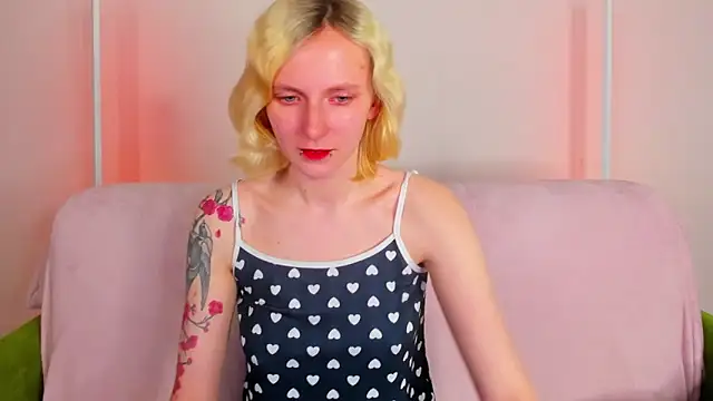LikiLips online show from May 2026 01:15:02 AM