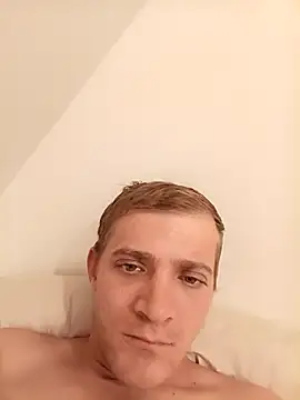 Snapshot of _Gabriela_5Live chatting on October 2025 05:42:02 PM Gabriela 5Live online show from October 2025 05:42:02 PM