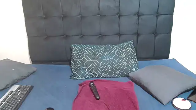 CaramelBootty online show from January 2026 03:35:01 AM