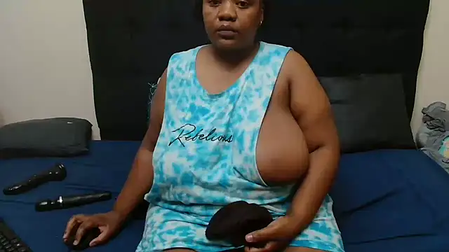 CaramelBootty online show from February 2026 12:09:02 AM