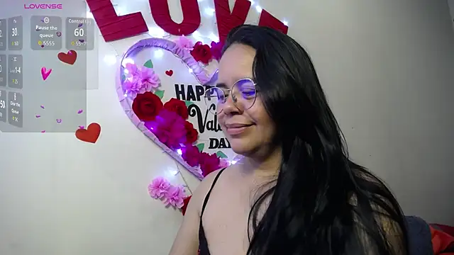 Miss  kendra  online show from February 2026 07:25:01 PM