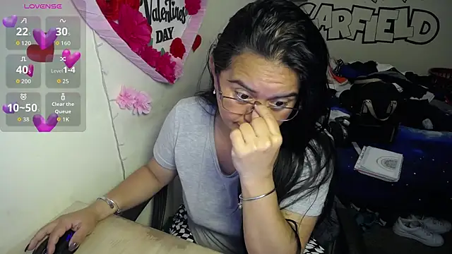 Miss  kendra  online show from April 2026 11:38:02 AM