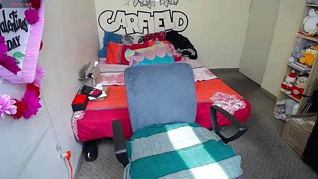 Miss  kendra  online show from February 2026 02:49:01 PM