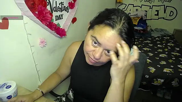 Snapshot of Miss__kendra_ chatting on June 2026 11:04:01 PM Miss kendra online show from June 2026 11:04:01 PM