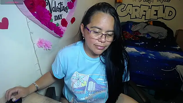 Miss  kendra  online show from April 2026 01:55:02 AM