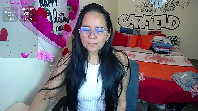 Miss  kendra  online show from February 2026 02:29:01 PM