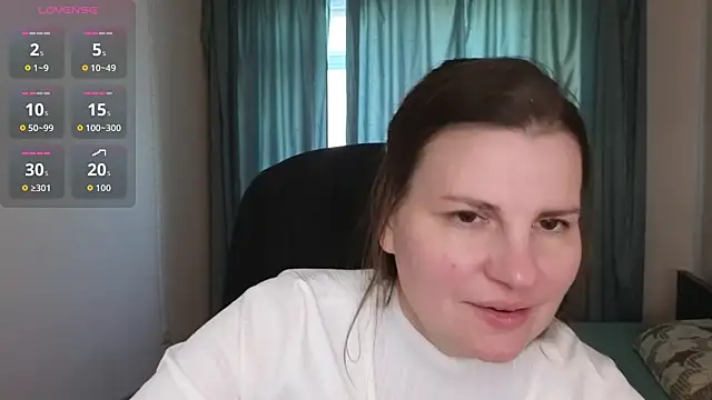 Snapshot of Mirabelle_Velvet chatting on December 2025 05:22:02 AM Mirabelle Velvet online show from December 2025 05:22:02 AM