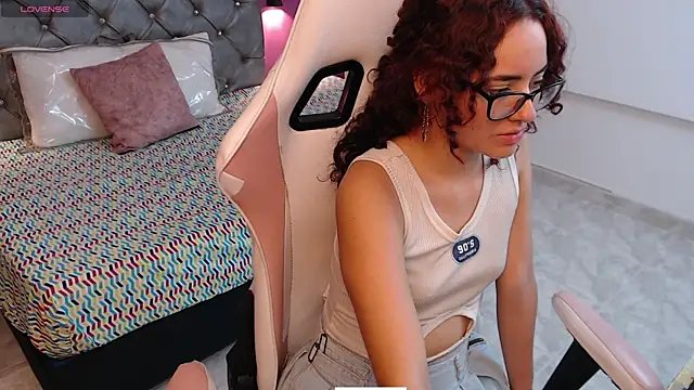 Dulcee Gaby online show from April 2026 08:13:01 PM