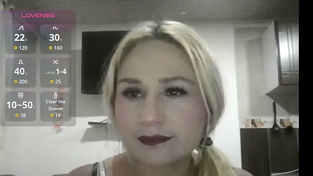 Snapshot of IvanaBliss chatting on January 2026 02:48:01 AM IvanaBliss online show from January 2026 02:48:01 AM