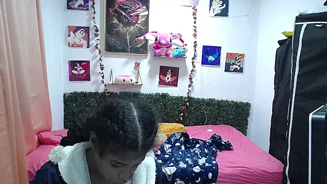 thianahorny online show from April 2026 01:59:01 PM