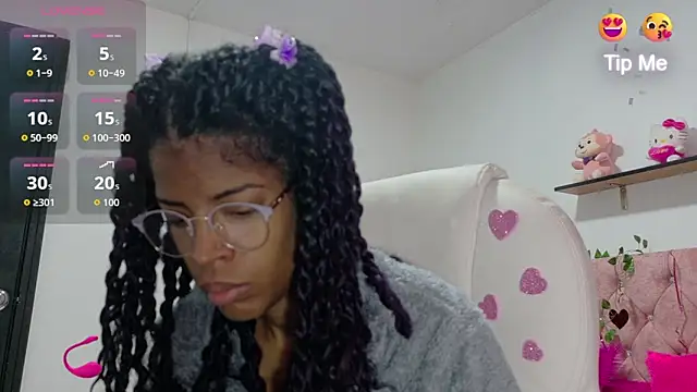 thianahorny online show from March 2026 12:52:02 PM