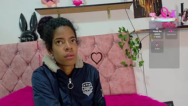 thianahorny online show from March 2026 12:26:01 PM