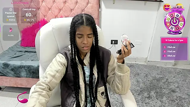 thianahorny online show from November 2025 09:10:01 AM