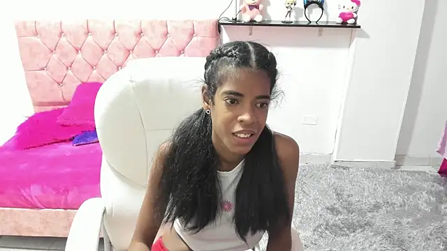 thianahorny online show from November 2025 09:23:02 AM