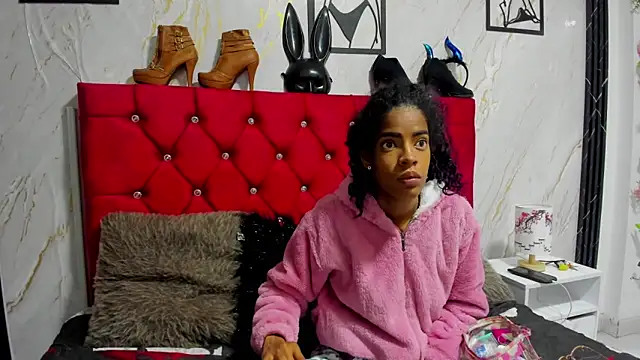 thianahorny online show from March 2026 09:42:02 AM