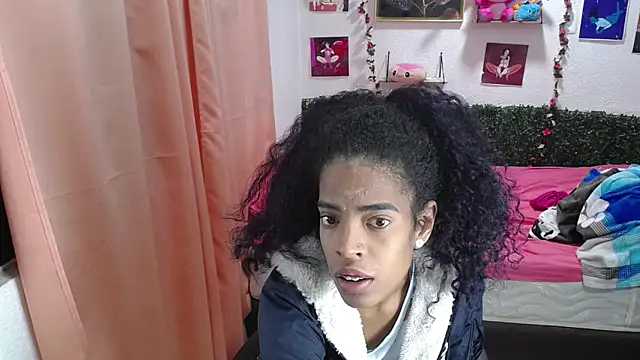 thianahorny online show from May 2026 01:50:02 PM