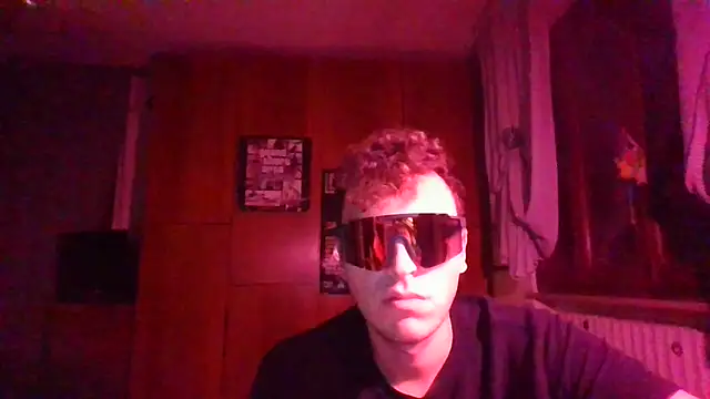 Kaeell online show from October 2025 03:19:02 AM