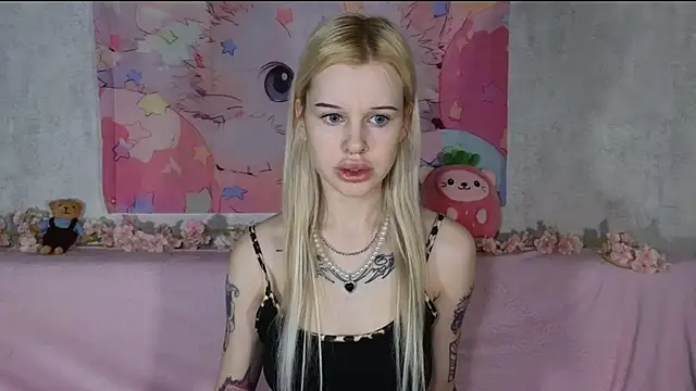 HoneyGold  online show from February 2026 04:12:02 AM