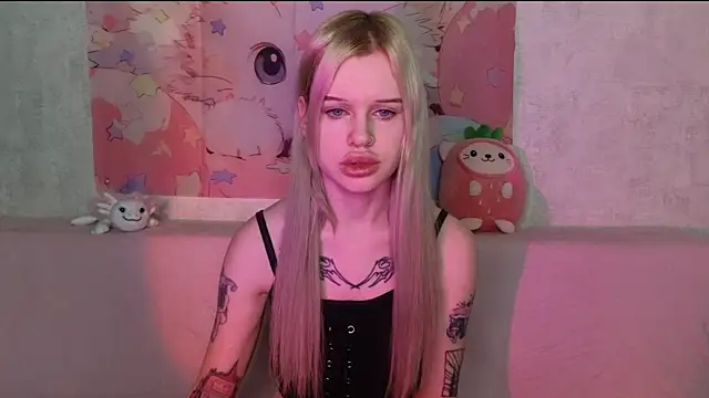 HoneyGold  online show from December 2025 04:04:02 AM