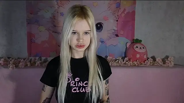 HoneyGold  online show from February 2026 04:21:02 AM