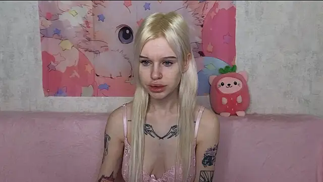 HoneyGold  online show from March 2026 05:00:01 AM