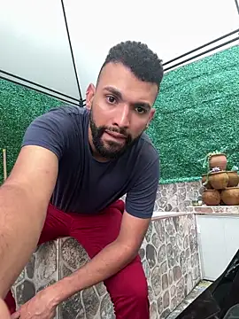 onlymen2025 online show from October 2025 07:44:02 PM