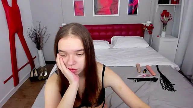 Snapshot of KamilaPeach chatting on October 2025 06:37:02 AM KamilaPeach online show from October 2025 06:37:02 AM