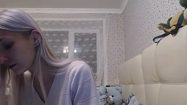 maybe doll online show from October 2025 09:06:02 PM