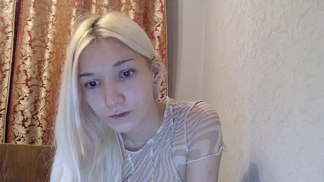 maybe doll online show from November 2025 06:52:02 PM