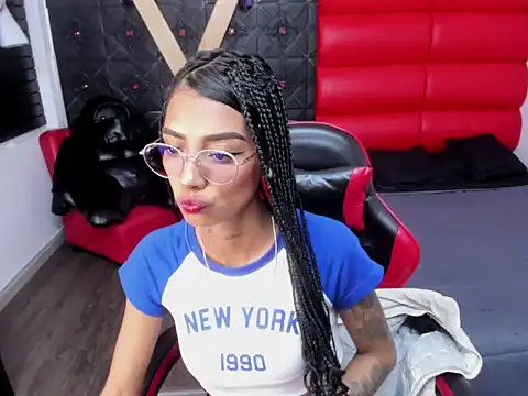 KarlaSlutSkinny   online show from May 2026 08:18:02 PM