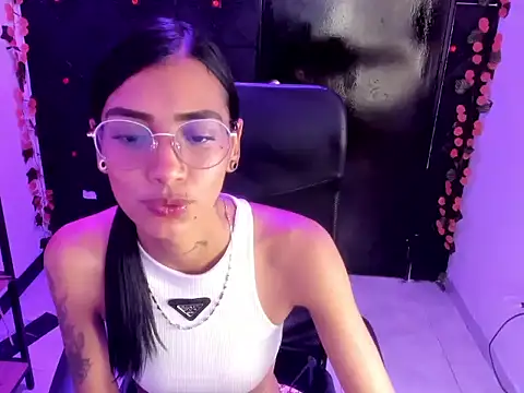 KarlaSlutSkinny   online show from February 2026 09:23:01 PM