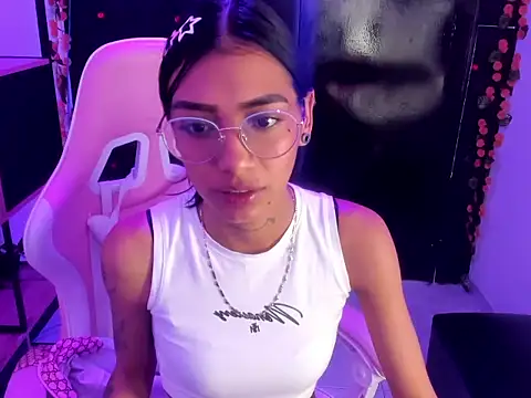 KarlaSlutSkinny   online show from February 2026 10:22:02 PM