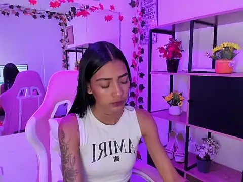 KarlaSlutSkinny   online show from February 2026 09:13:02 PM