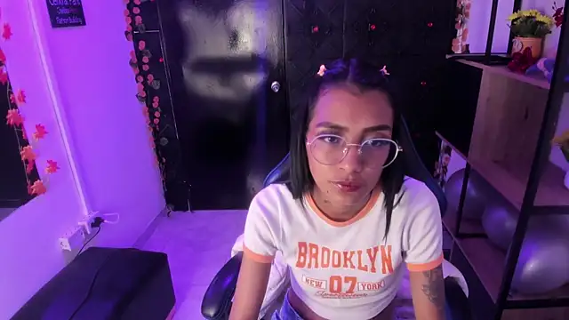 KarlaSlutSkinny   online show from March 2026 09:05:02 PM