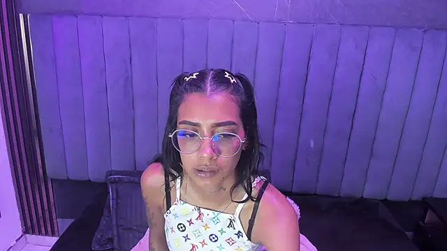 KarlaSlutSkinny   online show from March 2026 08:43:02 PM