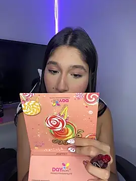 Snapshot of Ariasex_ chatting on November 2025 11:27:01 PM Ariasex online show from November 2025 11:27:01 PM