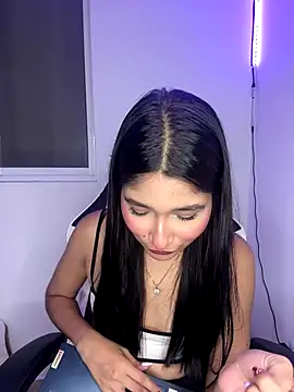 Snapshot of Ariasex_ chatting on November 2025 11:05:01 PM Ariasex online show from November 2025 11:05:01 PM